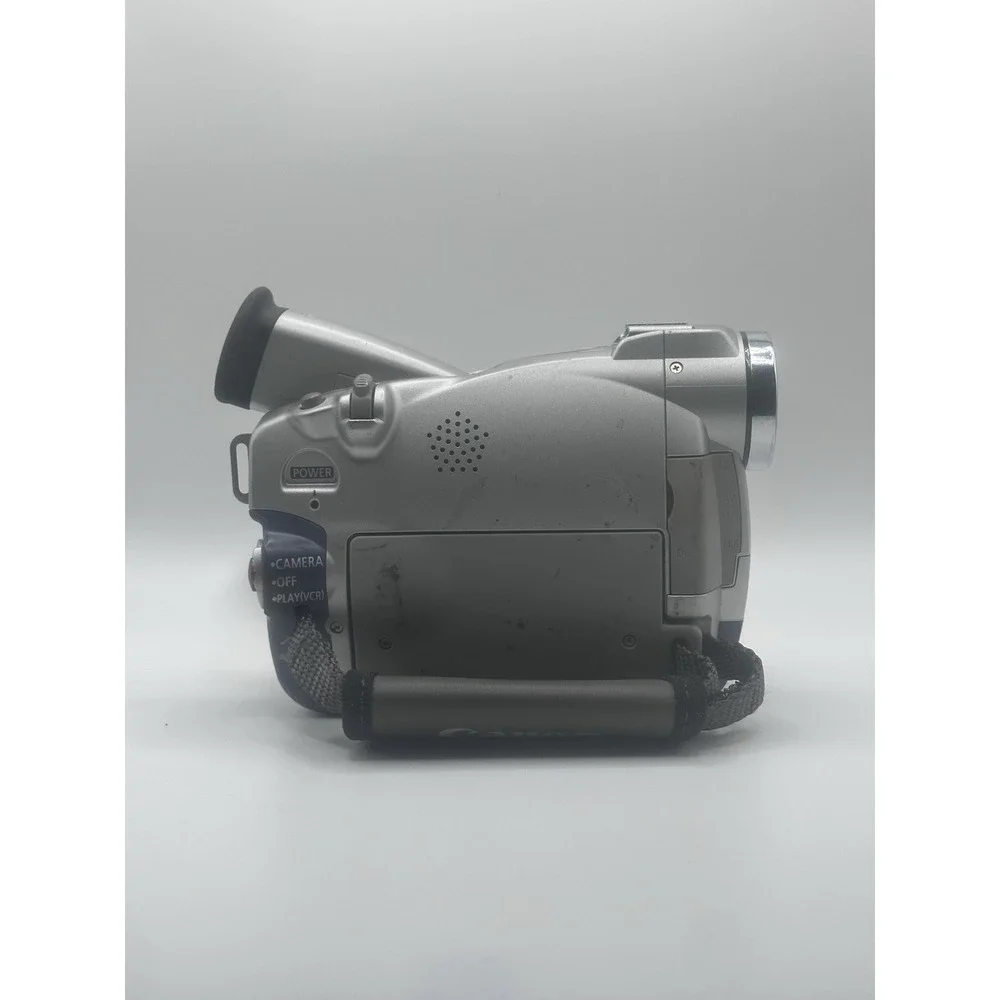 Canon ZR40 MiniDV Digital Video Camcorder 18x  Zoom Untested For Parts /Repair